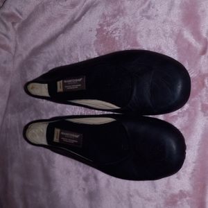 Black flats